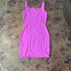 Pink bodycon dress